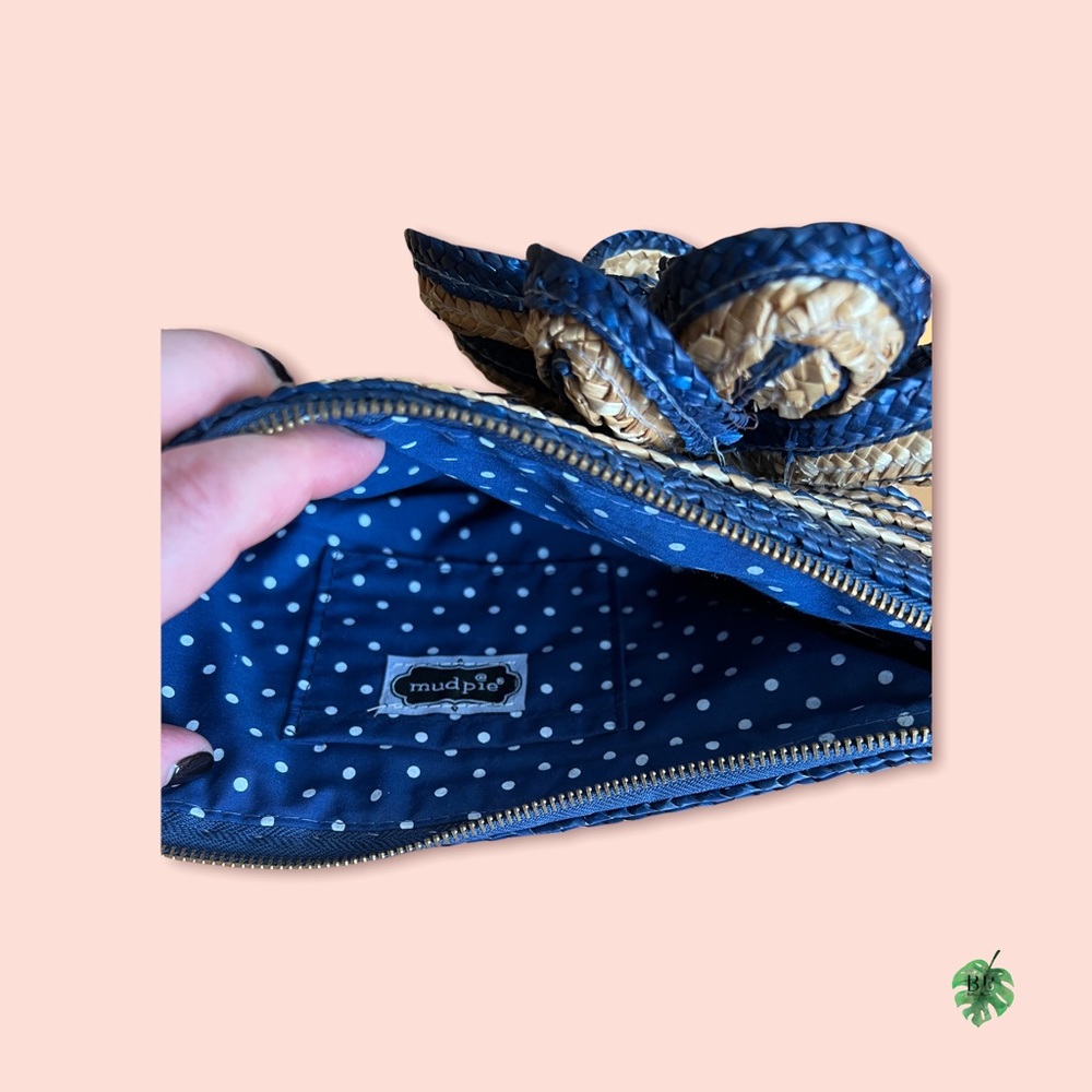Clutch Purse - Picture 5 of 7